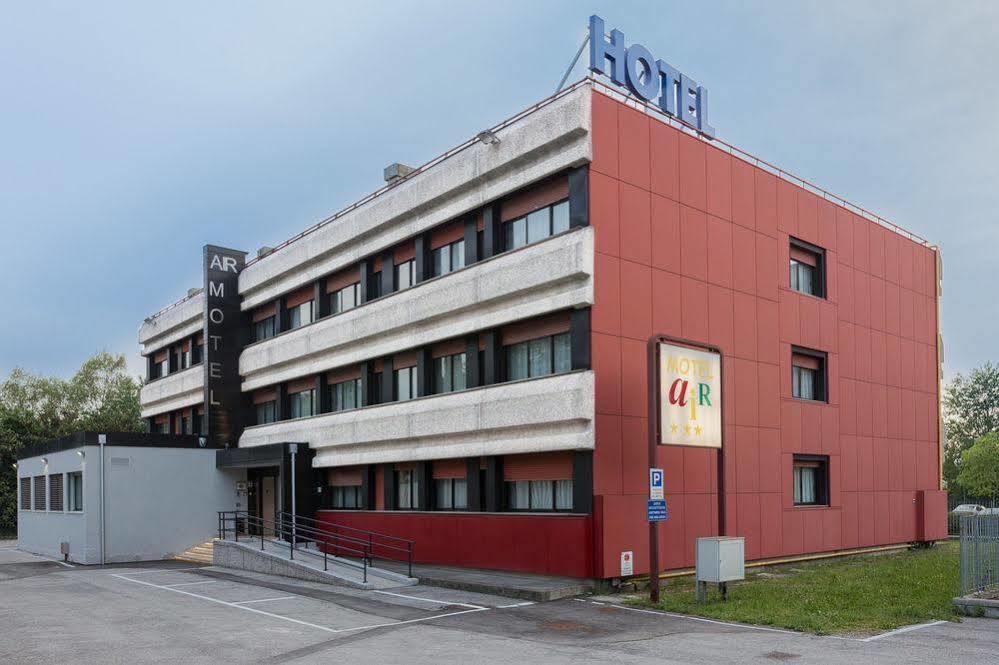 Hotel Airmotel Mestre Esterno foto